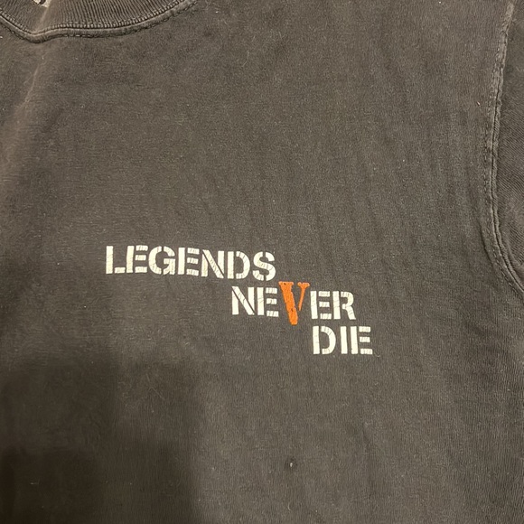 VLone legends never die Tee - Picture 2 of 2